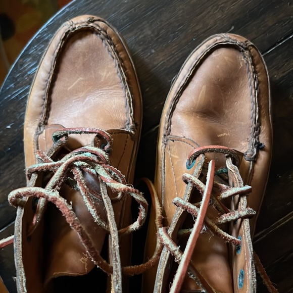 Vintage JCrew Tan ankle Moccasins - size 7- would best fit a 6 comfortably. - Picture 4 of 8